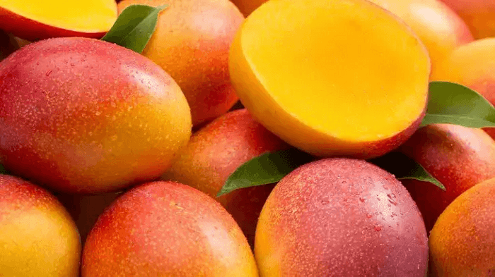 Dream About Red Mangoes
