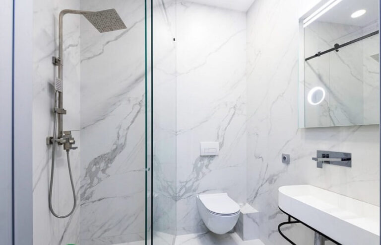 Dream about Bathrooms