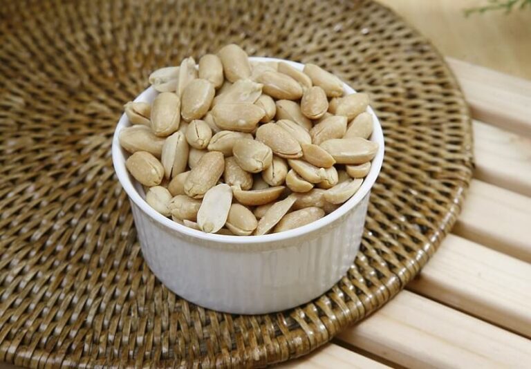 Dream about Peanuts
