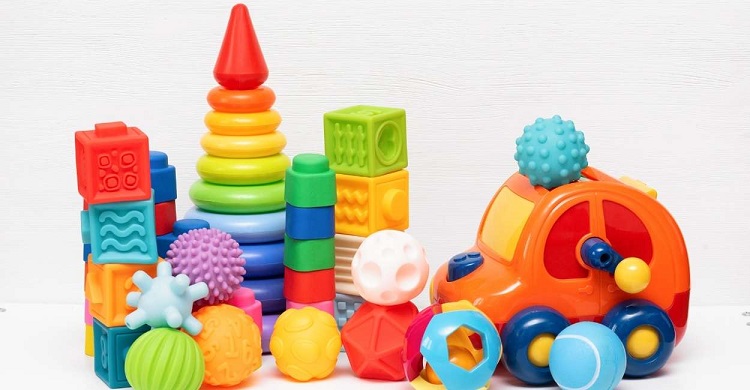 Dream about used toys
