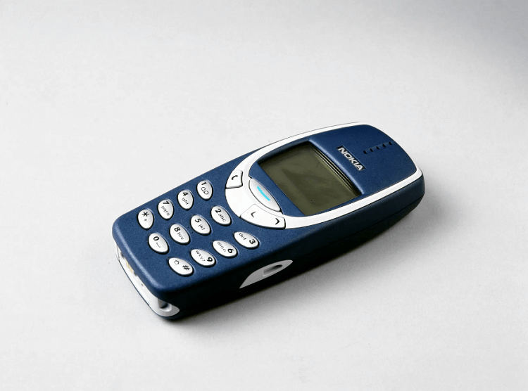 Dream of an old cell phone