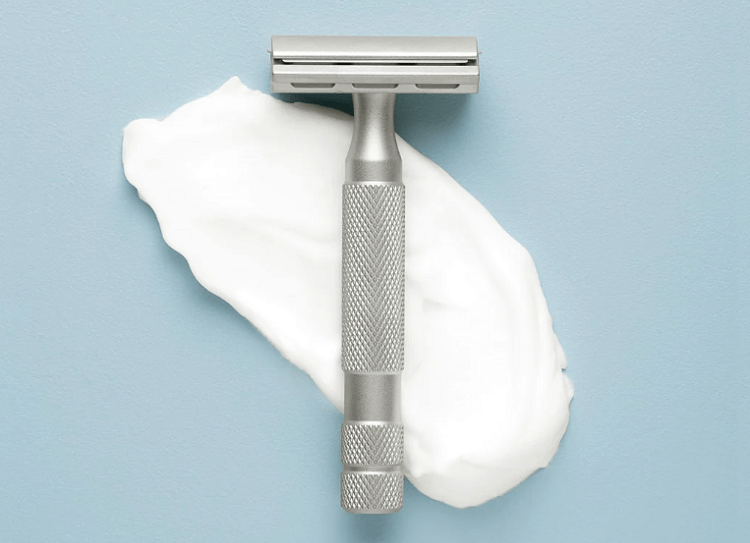 Dream of finding razors