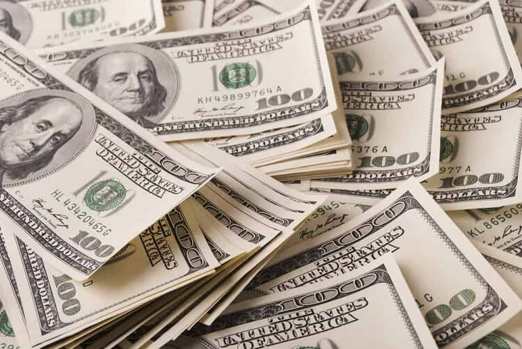 Dreaming of counting money in bills