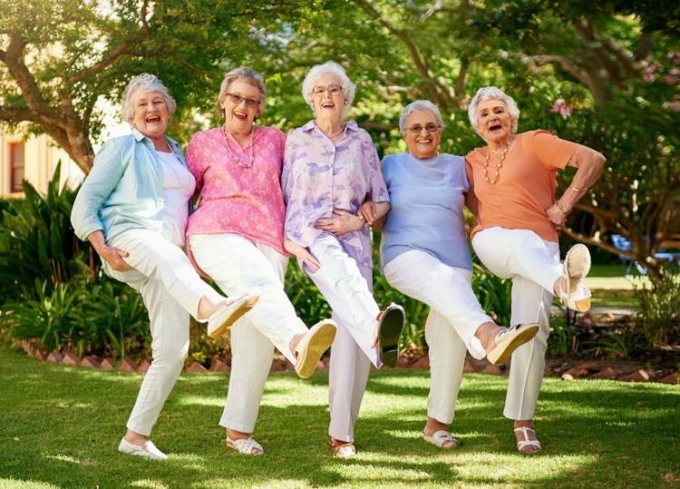 Dreaming of elderly people dancing