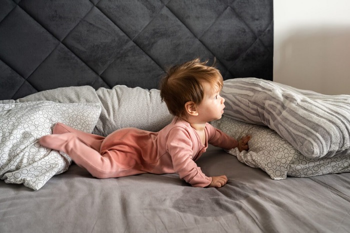 Urinating on the bed
